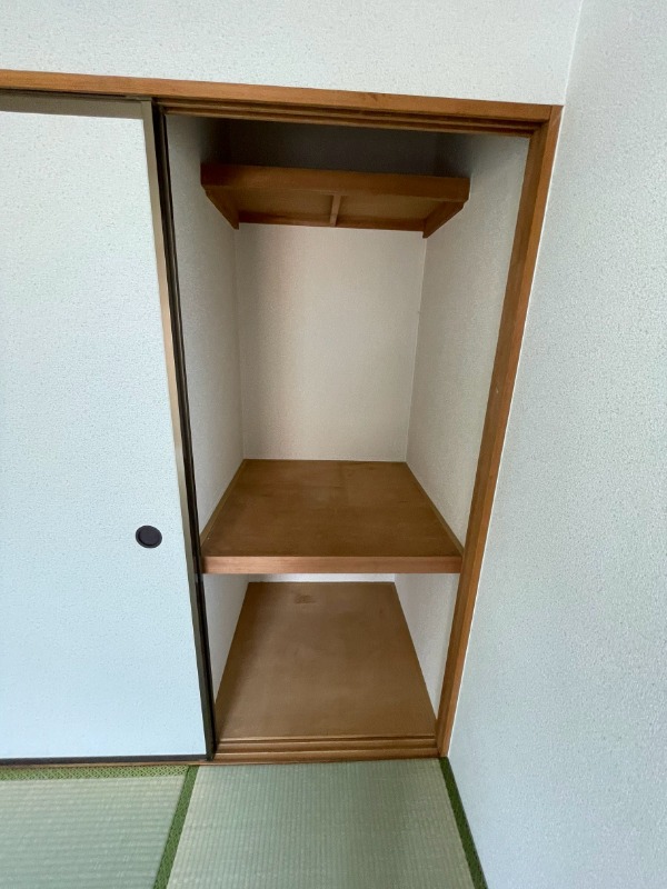 置田ハイツ 収納