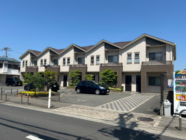 ファミリア 外観
