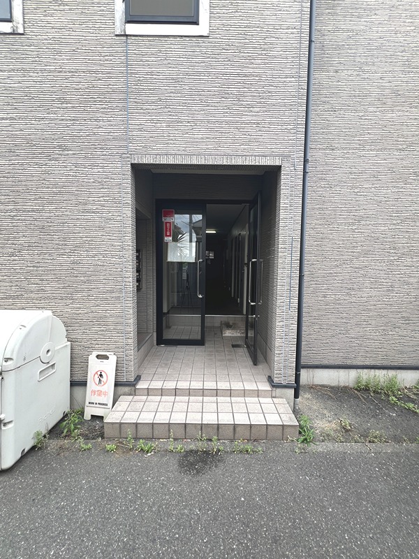 ヒルズ野尻 エントランス