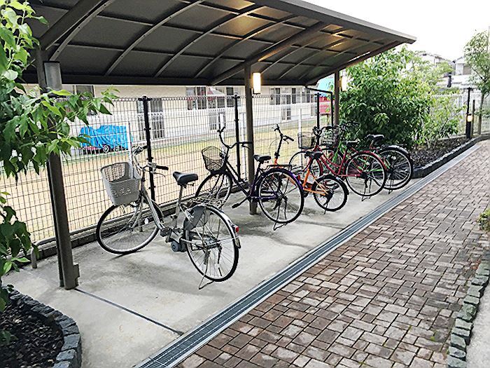 プルミエール 駐車場