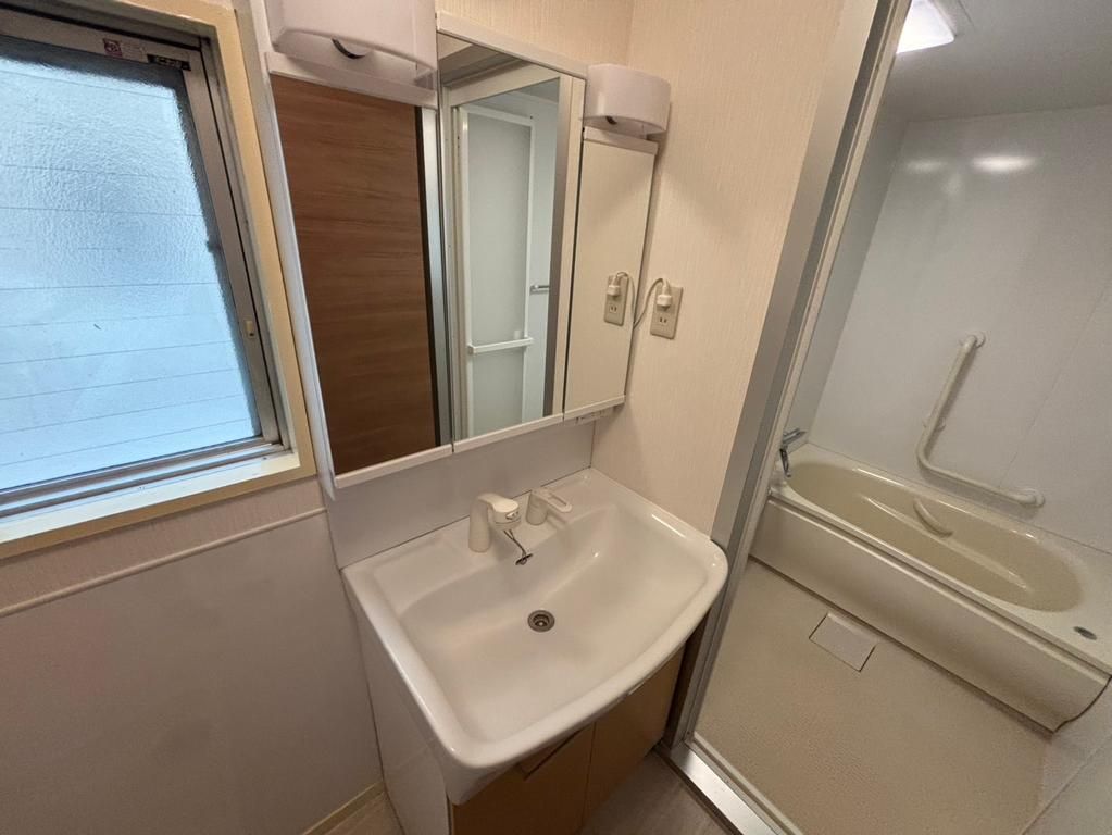 新檜尾台第４次住宅 洗面所