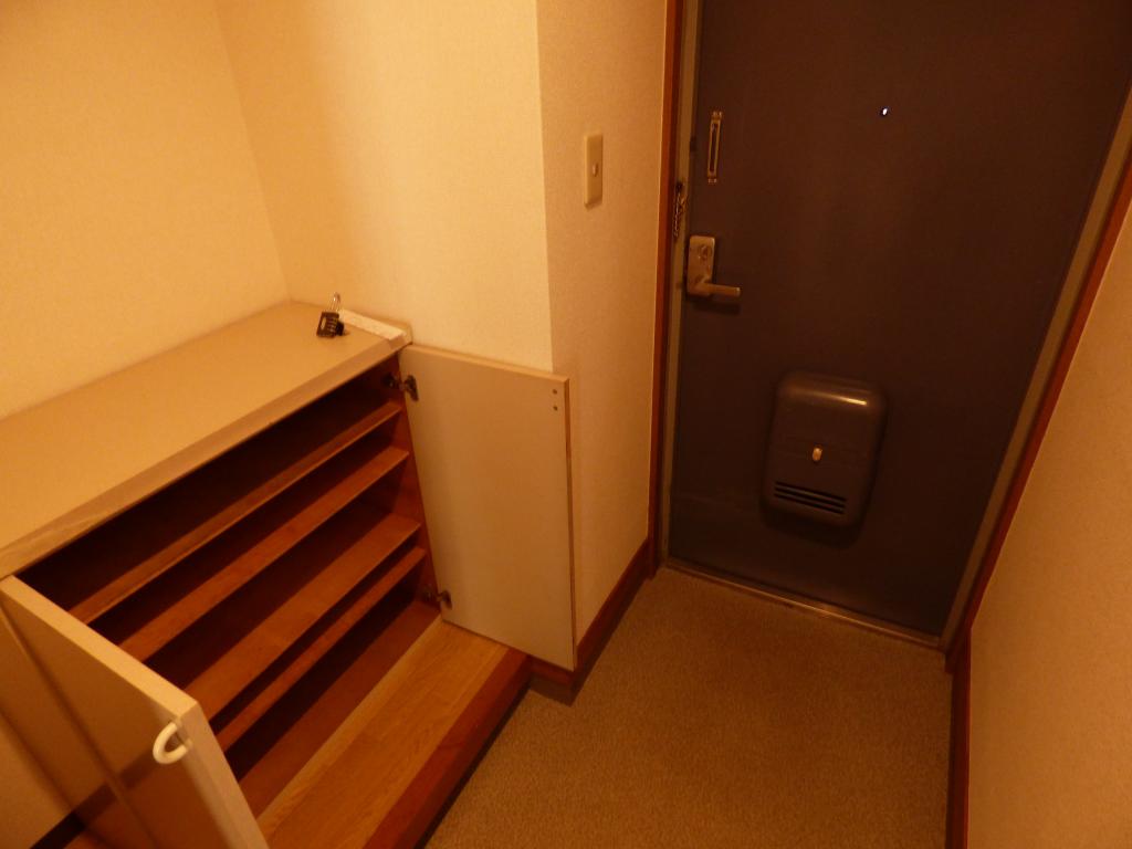 カサボニータ 玄関
