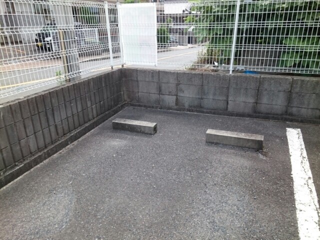 カサボニータ 駐車場