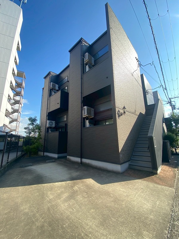 カーサブルーノ萩原天神 外観