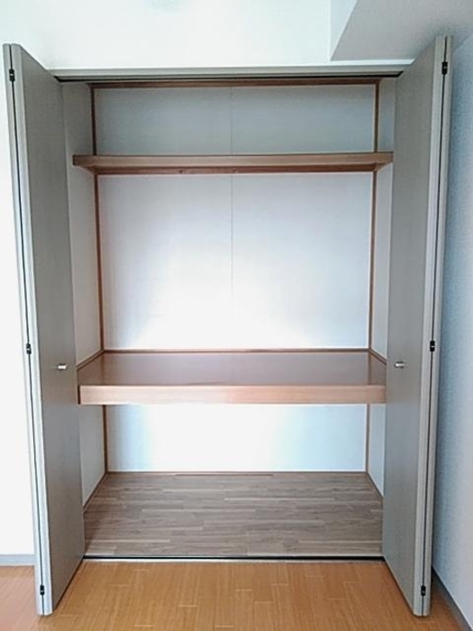 エセルディハイツ　Ａ棟 収納