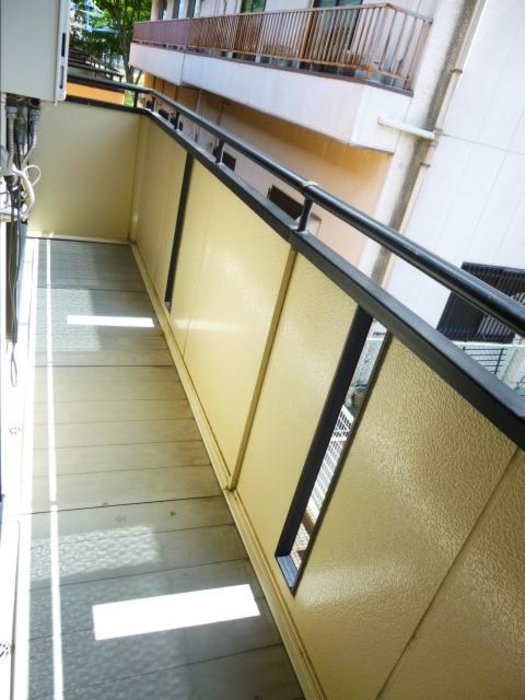 エセルディハイツ　Ａ棟 ベランダ
