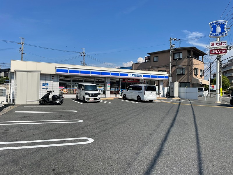 エセルディハイツ　Ａ棟 コンビニ