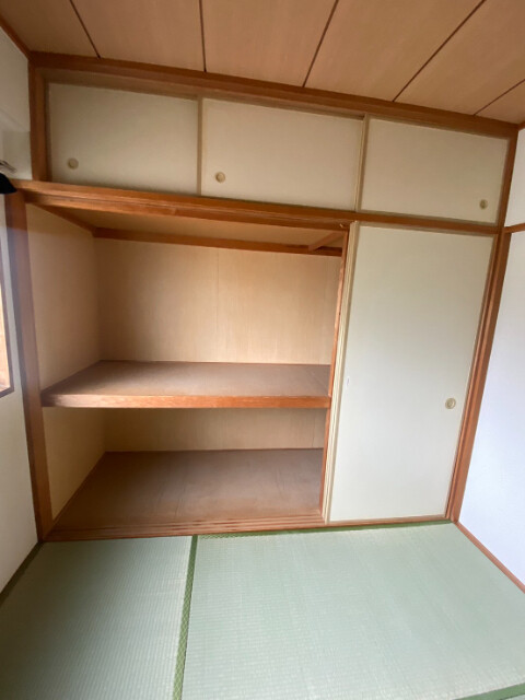 プロスベール北野田 収納