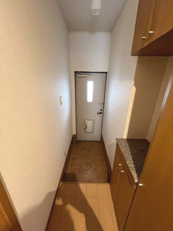 シーカンⅡ  玄関