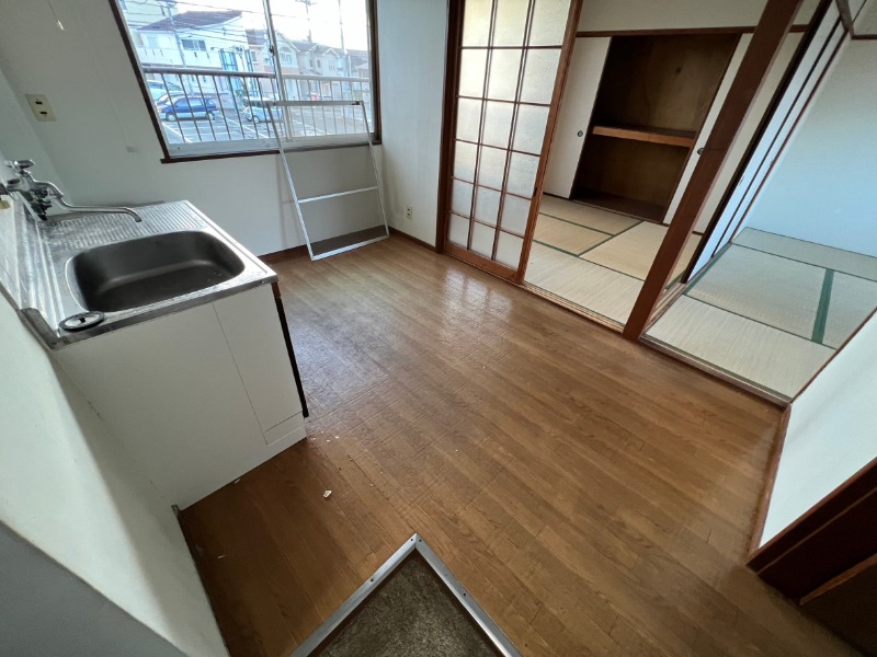 虹ヶ丘マンション リビング