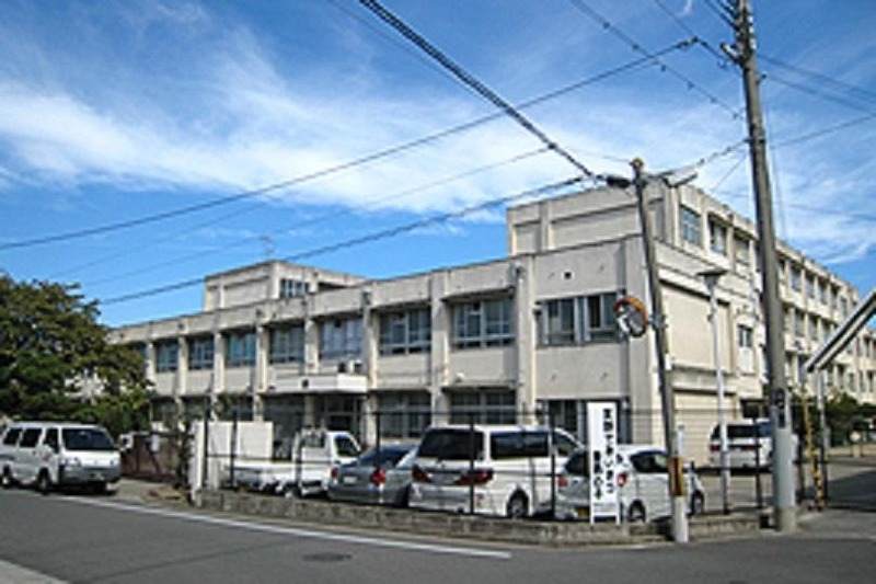 エスポワールイワタ 中学校