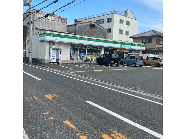 ヴェルデ堺中ビル コンビニ