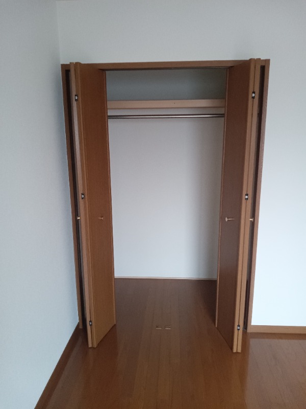 カンターレ鶯谷Ⅰ番館 収納