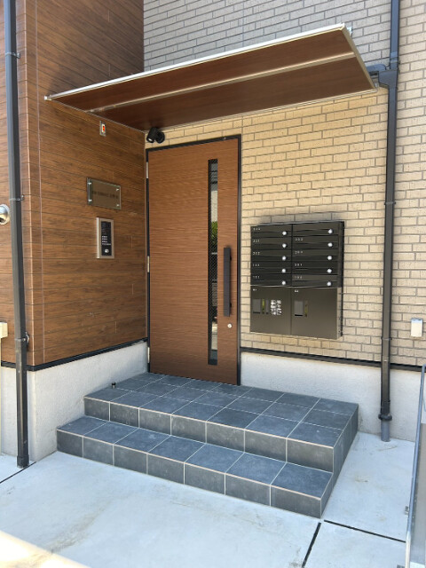 AND　TERRACE　北野田 エントランス
