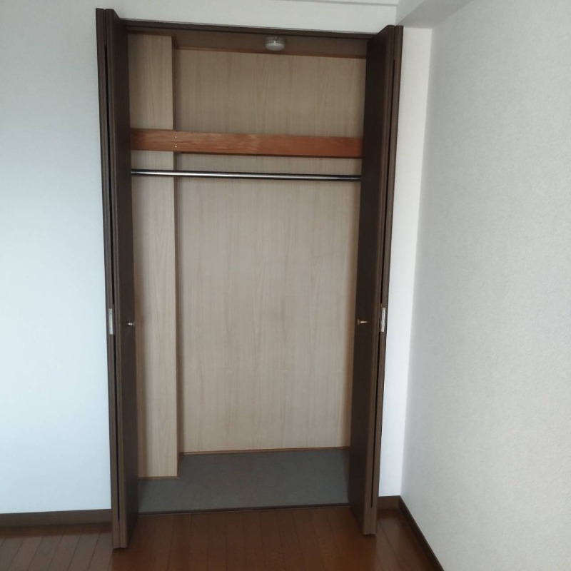 ルナピエーナ泉北 収納