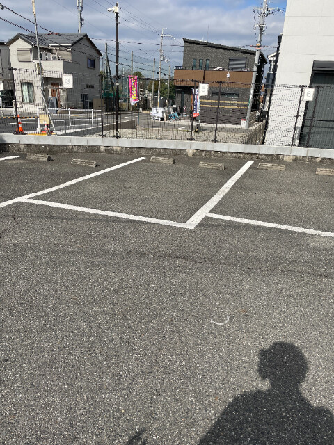 アムール もみの木 駐車場