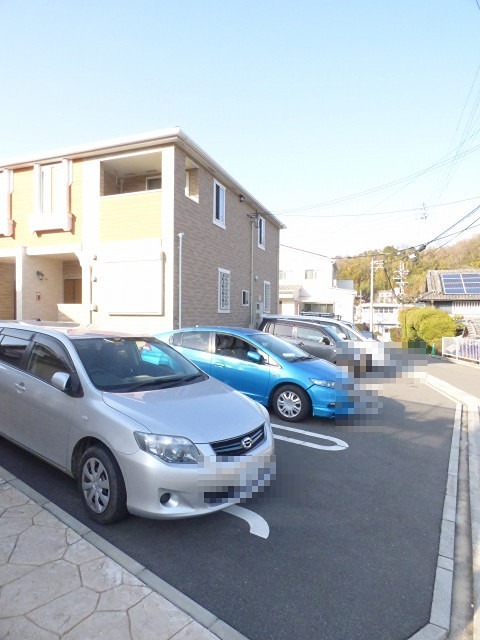 ウインド・ヒル 駐車場