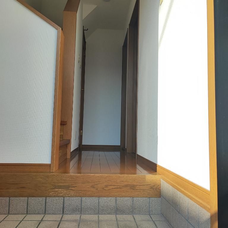 貸家 堺市東区日置荘北町１丁 玄関