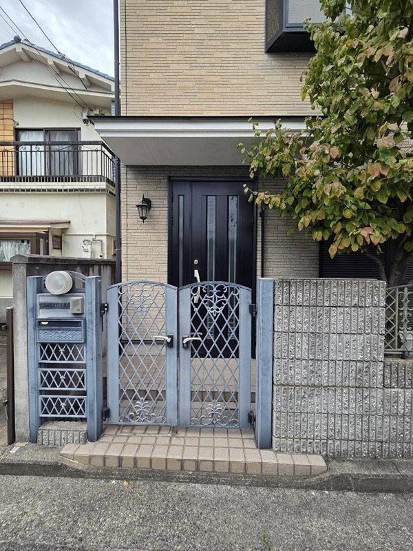 貸家 堺市東区日置荘北町１丁 エントランス