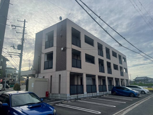ジュネス 外観