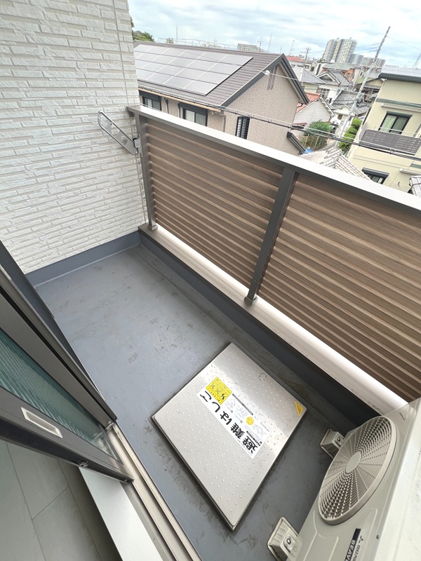 ドゥ・エグレット ベランダ