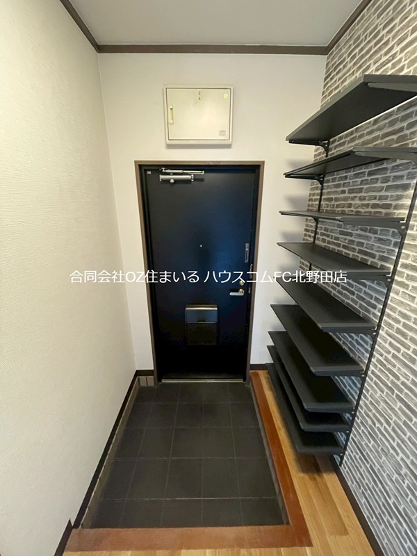 グランディール東山 玄関