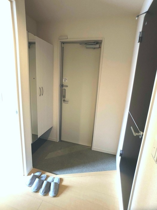 まほろば 玄関