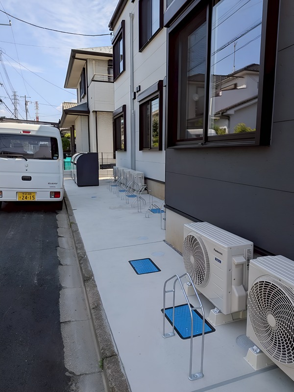 ルージュエール豊四季 駐車場