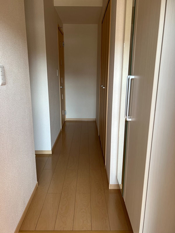 アクティブⅡ 玄関