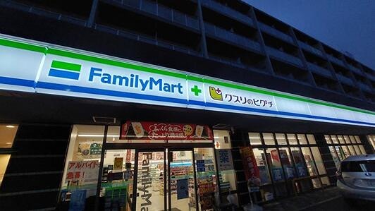 フクテラス行徳駅前 コンビニ