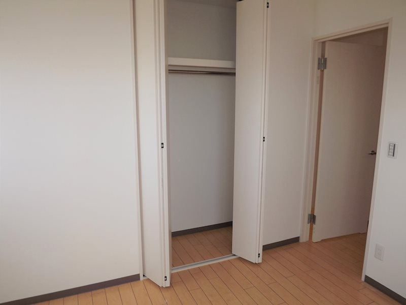 大阪府八尾市久宝園１丁目 収納