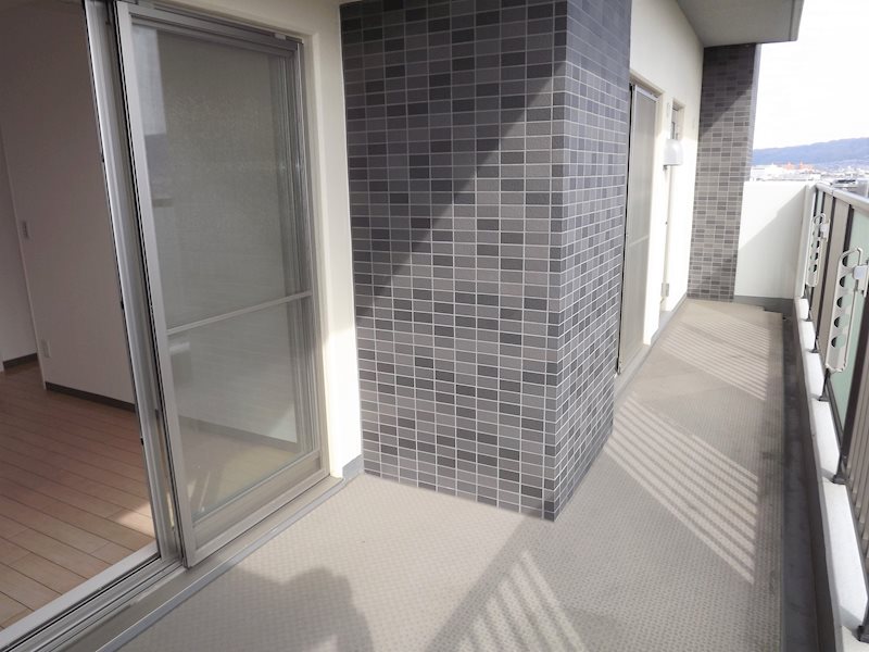大阪府八尾市久宝園１丁目 ベランダ