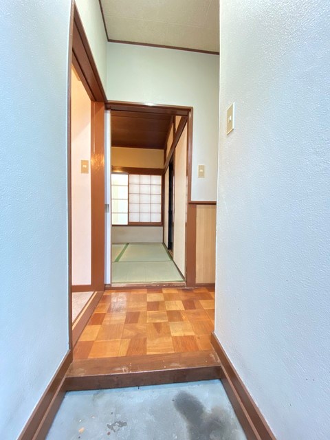 ベルハイツ向原戸建て 玄関