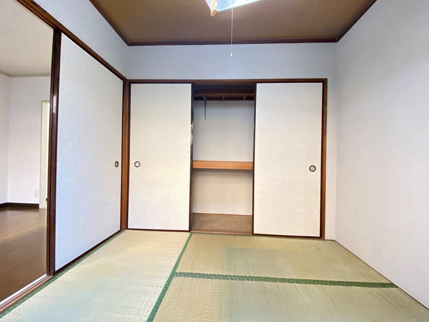 久米川栄町グリーンハイツ ベッドルーム