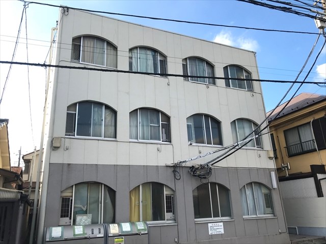 ビラ・ジャルダン高松町 203号室 外観