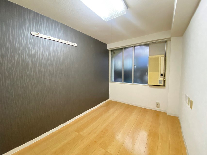 ビラ・ジャルダン高松町 リビング