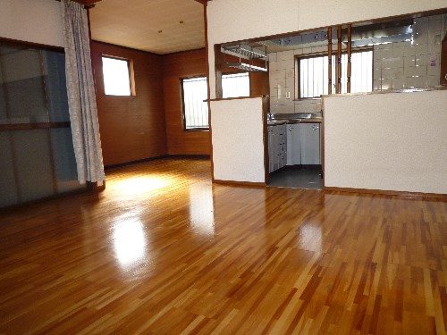 滝山戸建て リビング