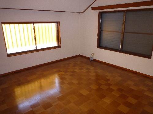 滝山戸建て ベッドルーム