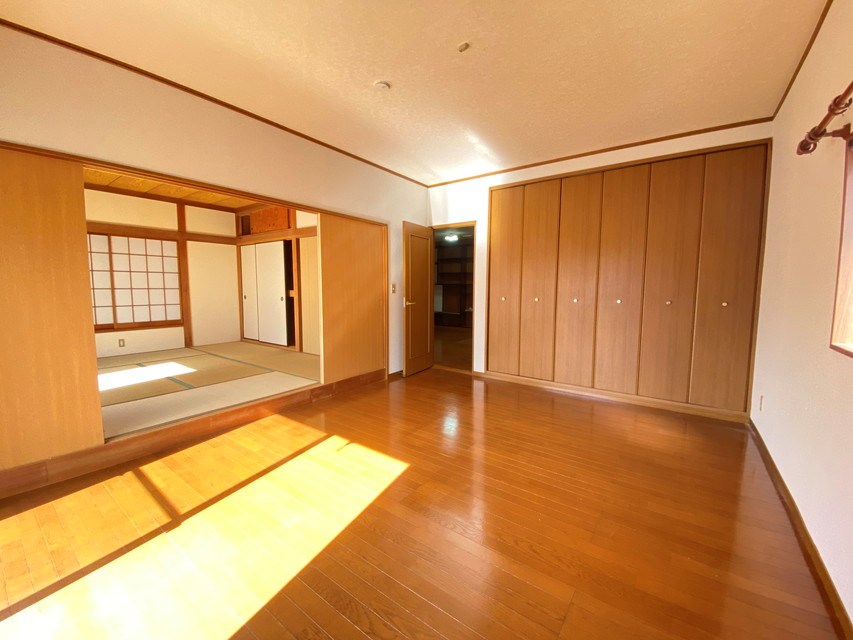 西平住宅 ベッドルーム