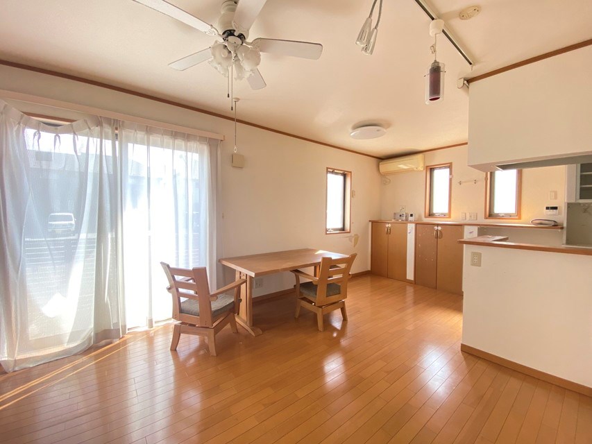 上水南貸家 リビング