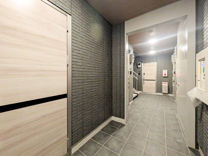 セレスティア若宮 ロビー