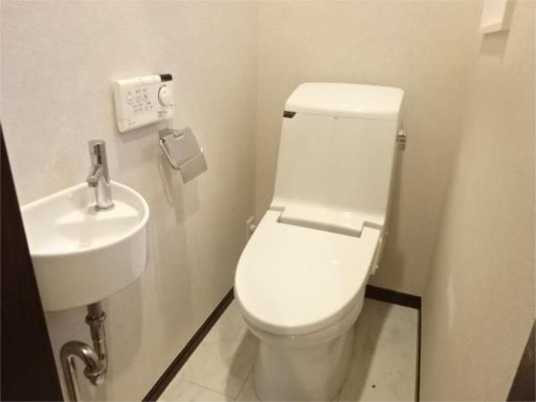荻窪２丁目戸建て トイレ