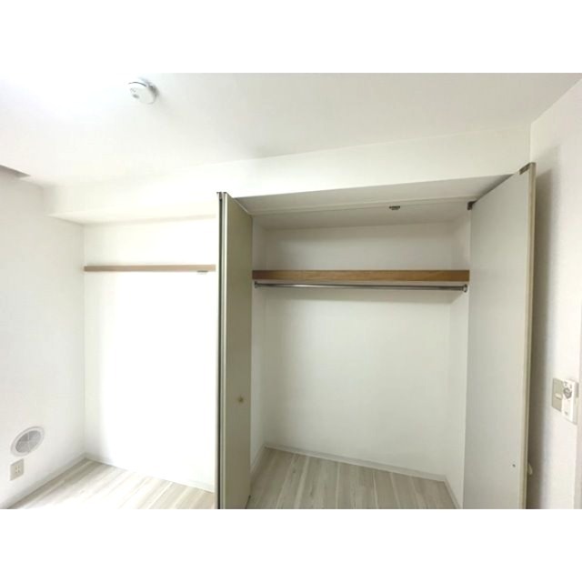 ＵＲＢＩＳ高円寺 収納