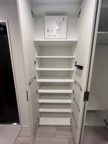 クロスレジデンス神田神保町 収納