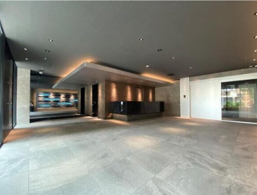 S-RESIDENCE三国WEST エントランス