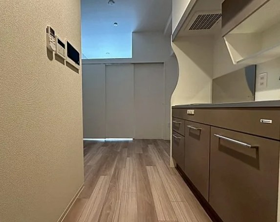 セレニテ新大阪エクラ 内装