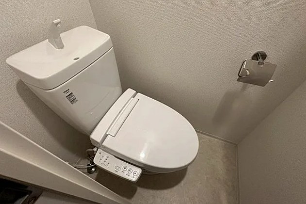 セレニテ新大阪エクラ トイレ