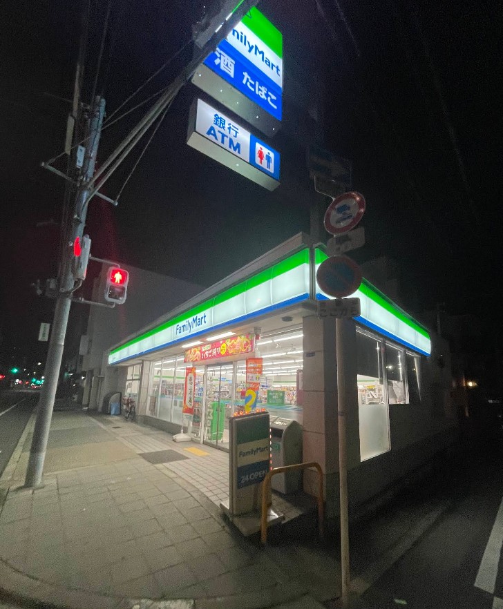 エスリードレジデンス ザ・グラン大阪ノア コンビニ