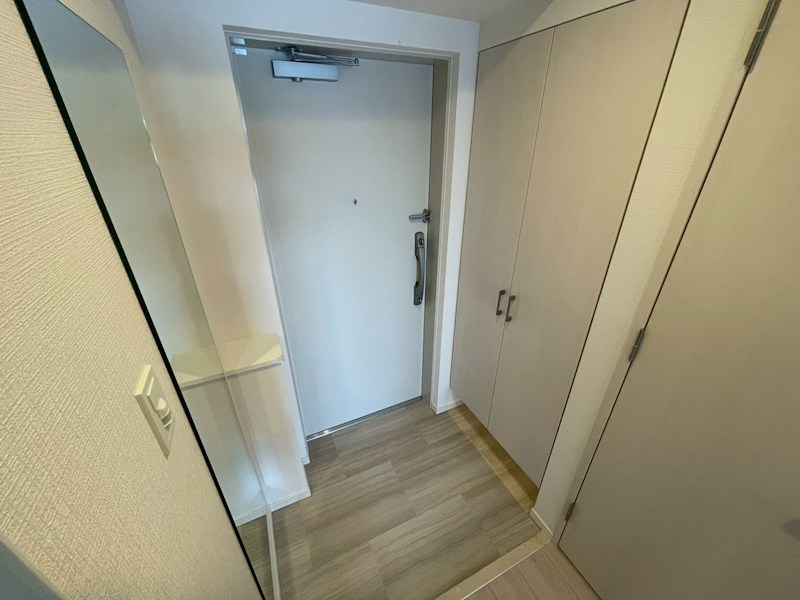 スプランディッド上本町WEST 玄関