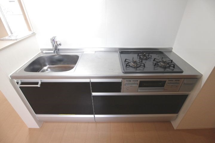 キャム月見山Ⅱ キッチン